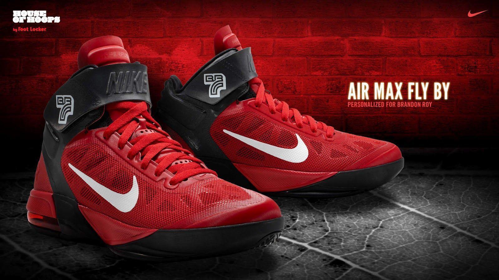 1600x900 Nike Shoes Wallpaper