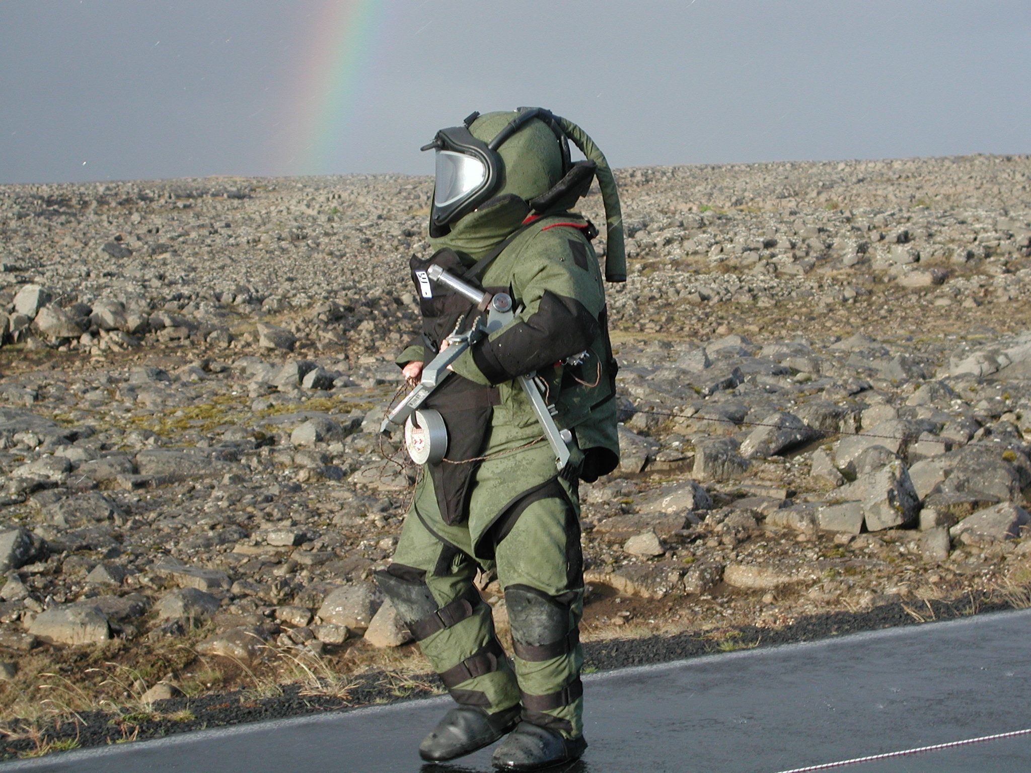 2048x1536 Bomb Squad Technician Wallpaper