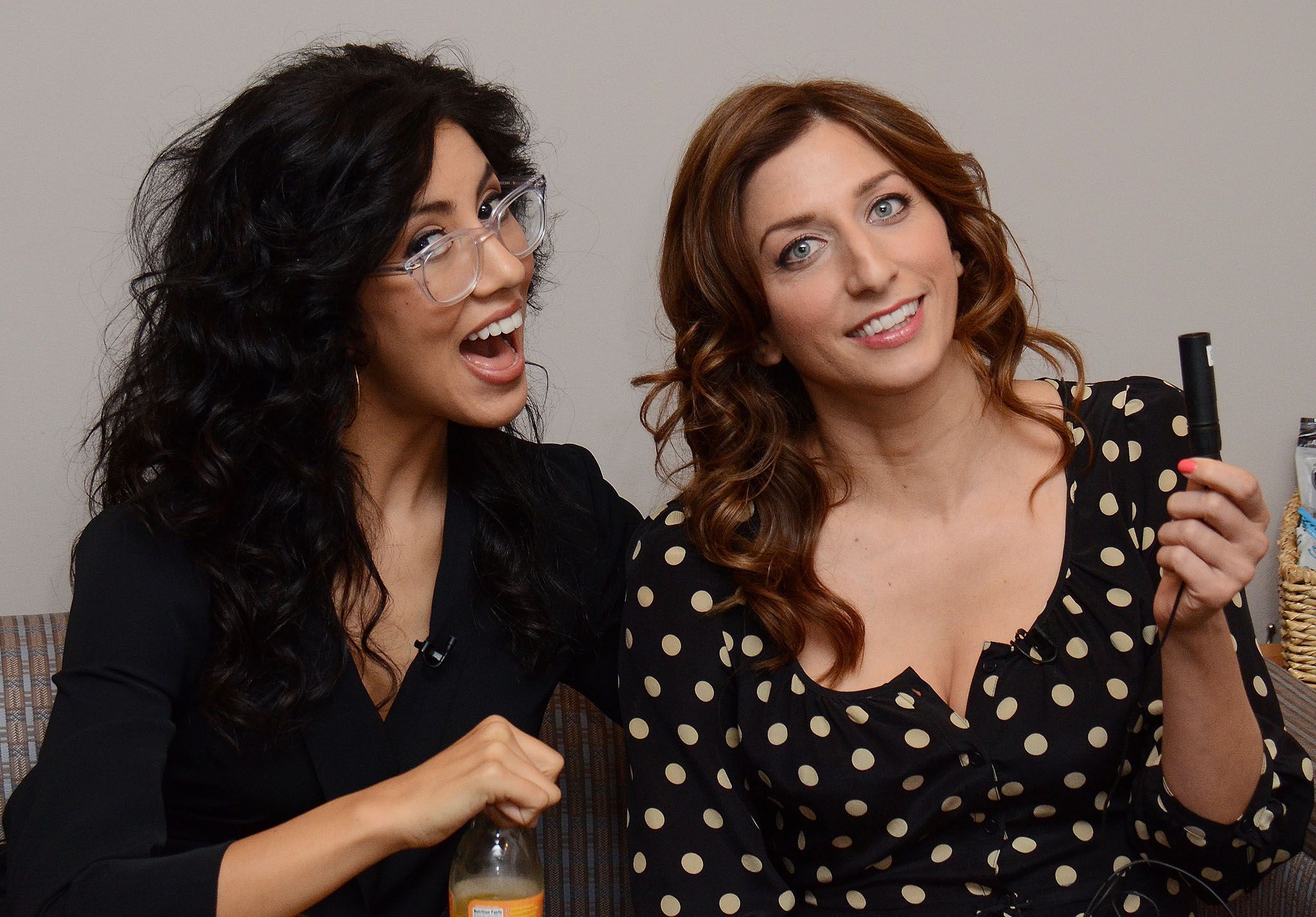 2048x1426 Download Stephanie Beatriz Joel McKinnon Miller TV Show Brooklyn Nine Nine HD Wallpaper