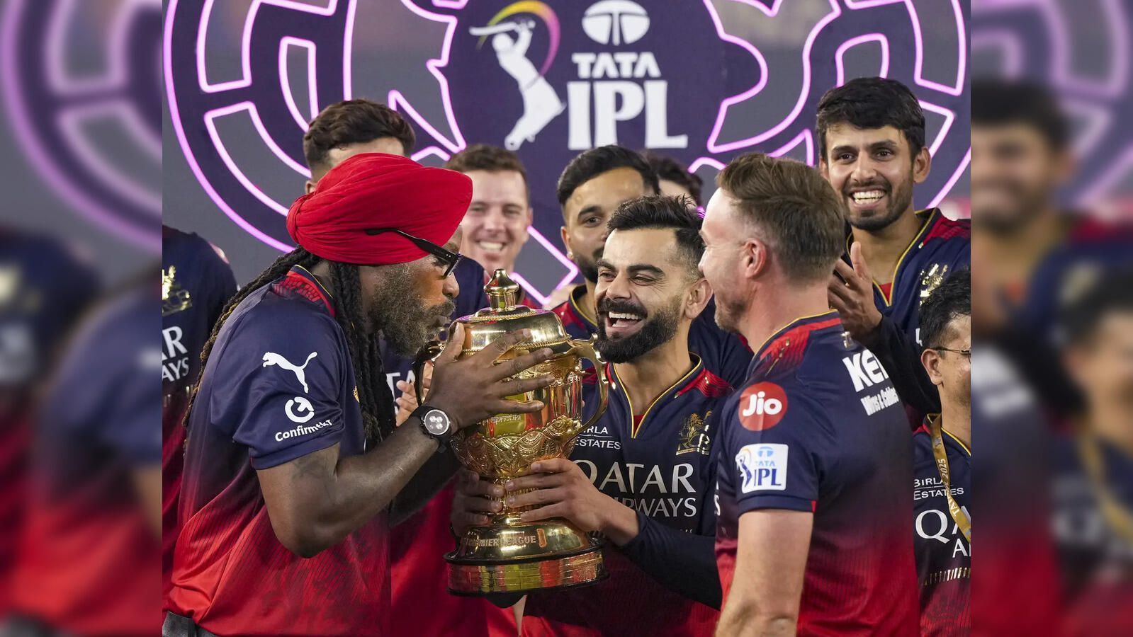 1599x900 Virat Kohli dedicates RCB's maiden IPL trophy to AB de Villiers, Chris Gayle, says 'It is as much theirs as mine' Economic Times