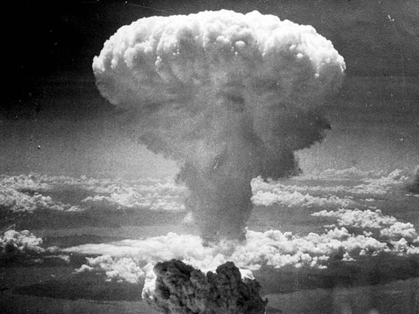 1400x1050 The Manhattan Project. Ethics, Actions and Consequences of.