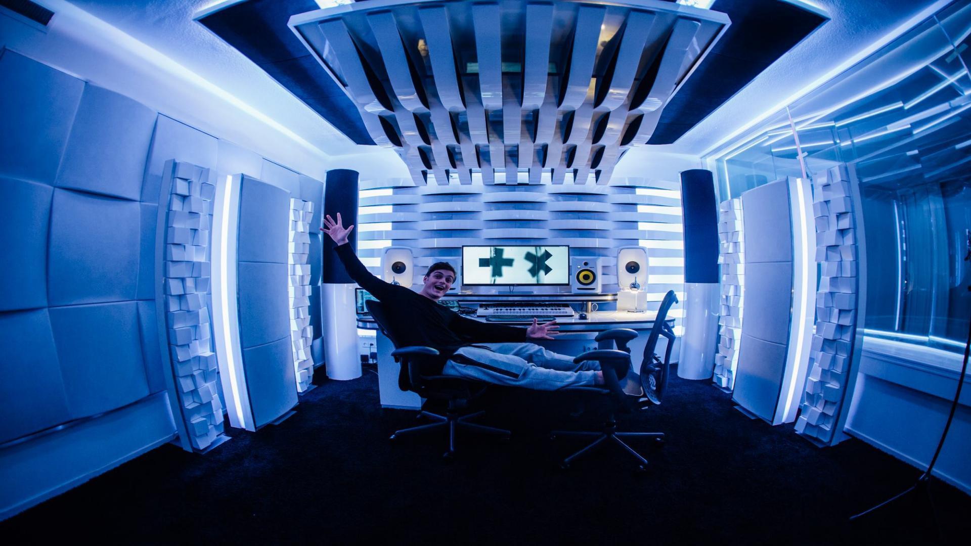 1920x1080 Martin Garrix Wallpaper
