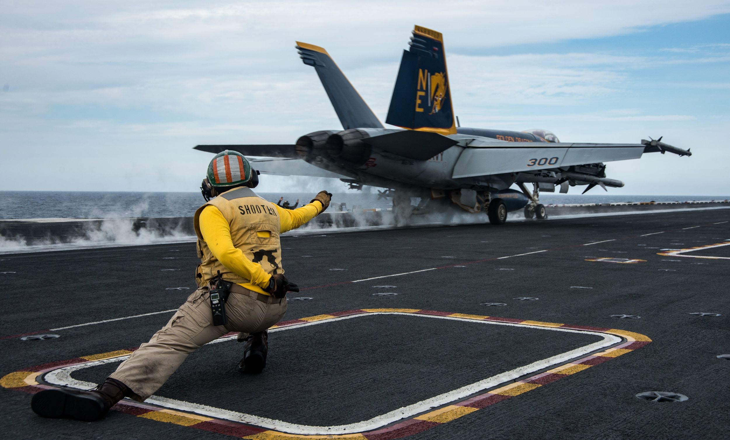 2500x1508 Wallpaper The Carrier, Deck, The Rise, Super Hornet, FA 18E For Mobile And Desktop, Section авиация, Resolution 2500x1508