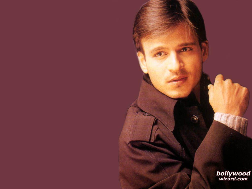 1024x768 BollywoodWizard.com : Wallpaper / Picture of Vivek Oberoi