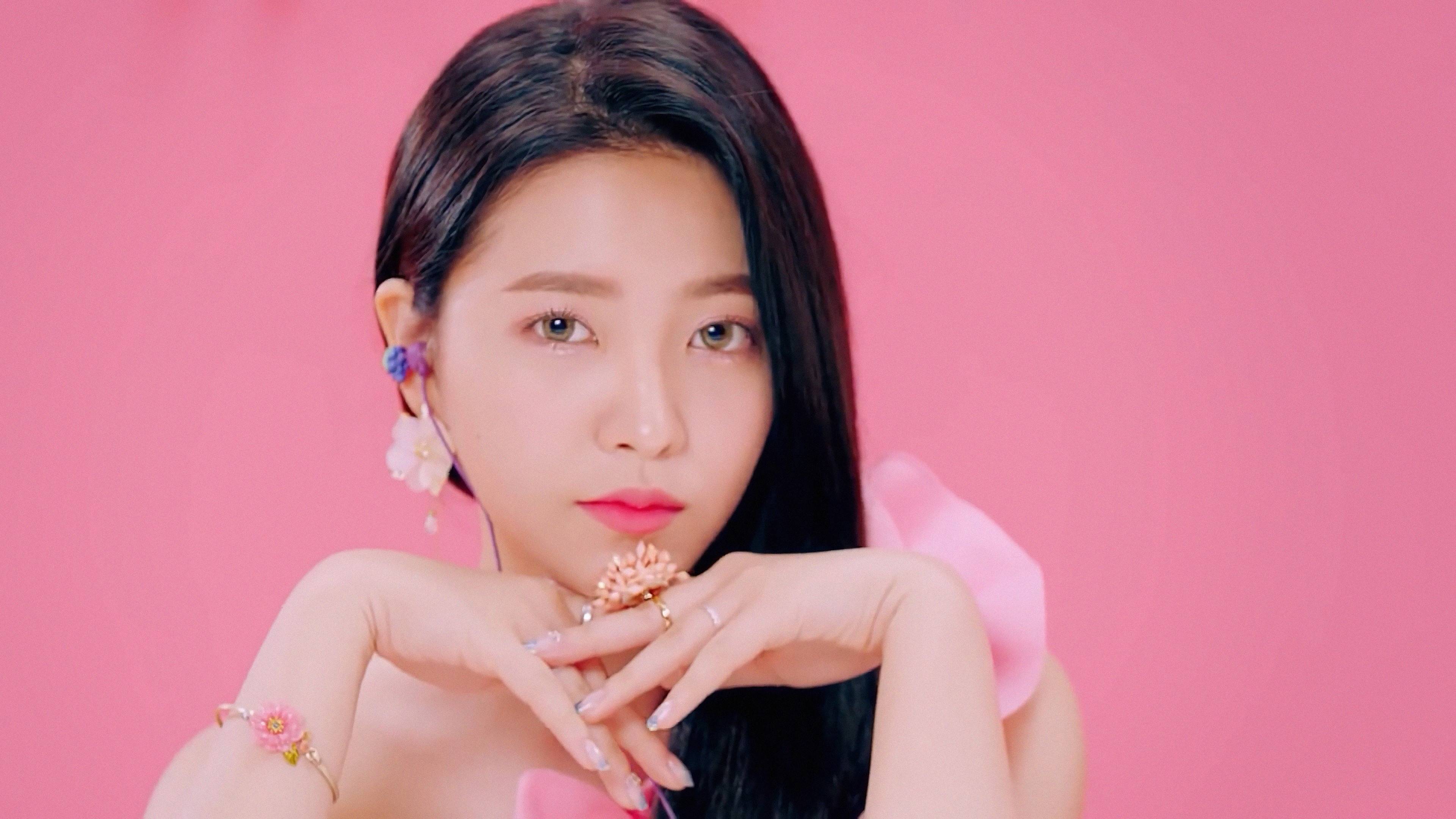 3840x2160 Yeri (Kim Ye Rim) 4K 8K HD Wallpaper