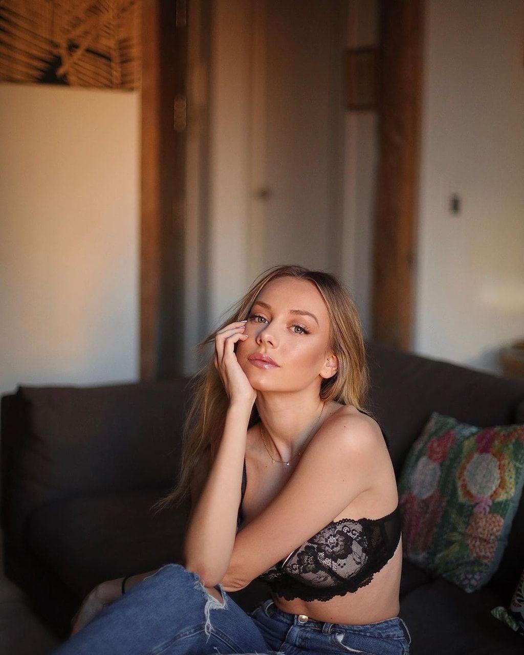1024x1280 image about Ester Exposito. See more about