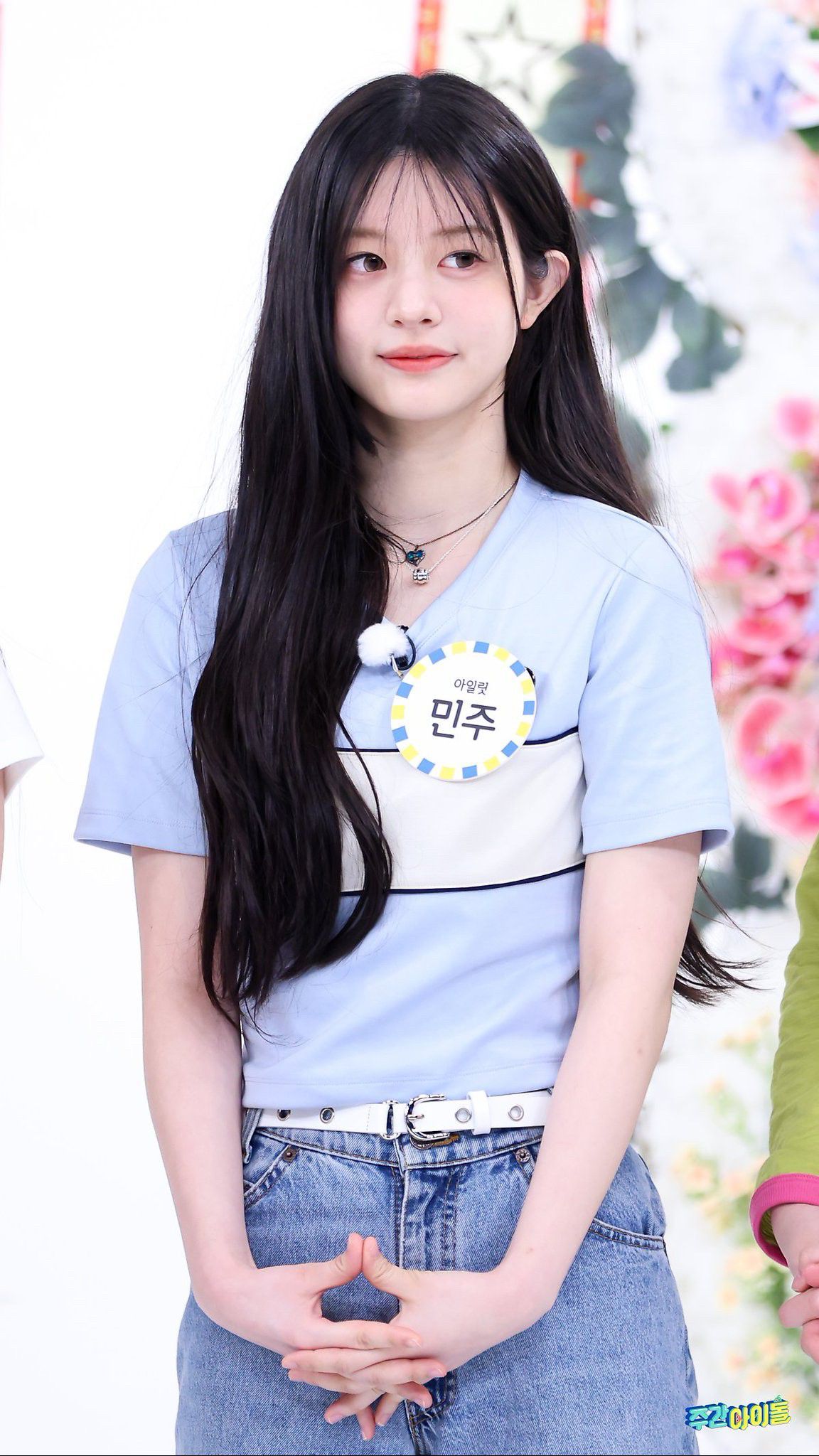 1152x2048 Minju Wallpaper Free Download. High Quality Idol Photo Collection