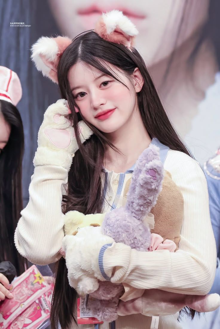 736x1103 nabi