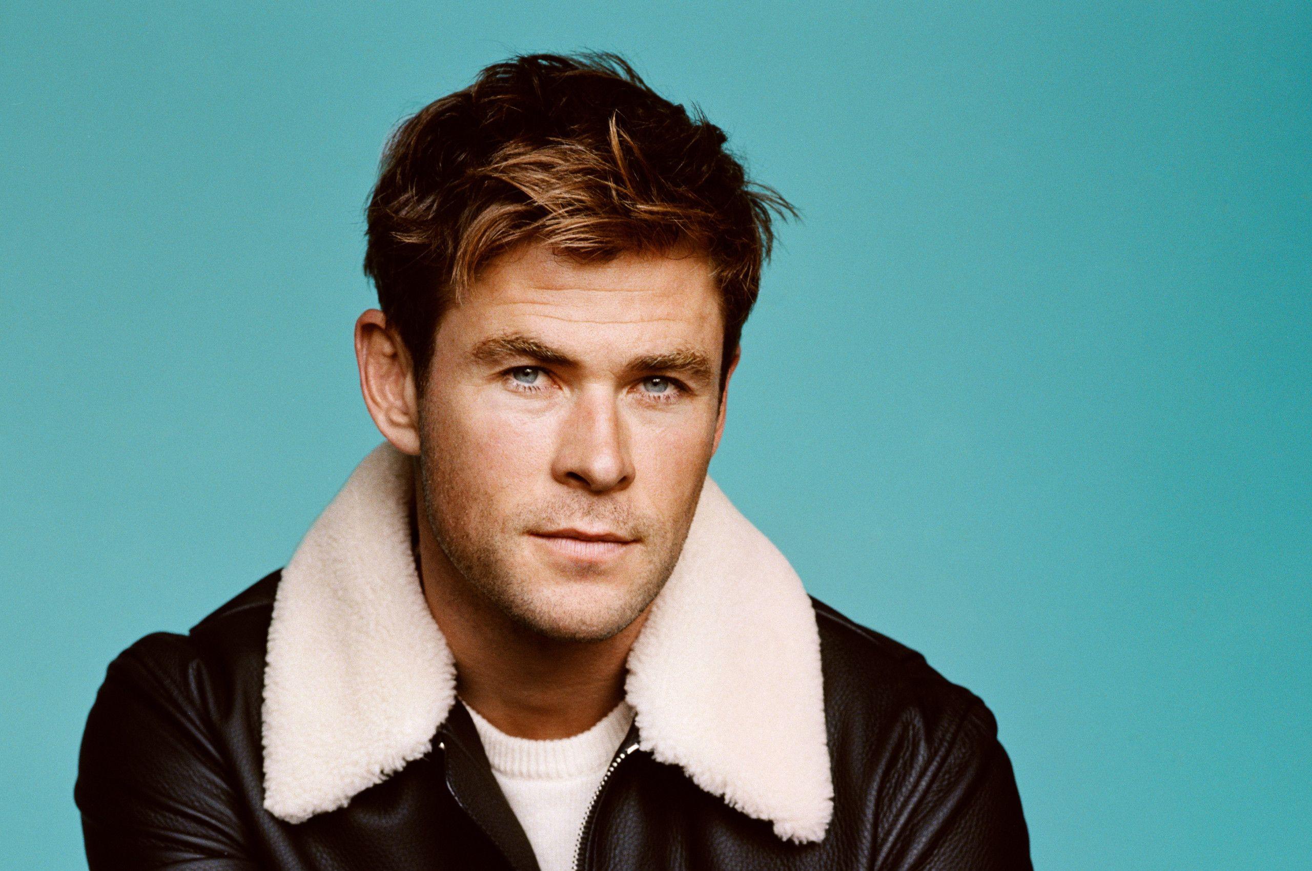 2560x1700 Chris Hemsworth GQ 2018 4k Chromebook Pixel HD 4k