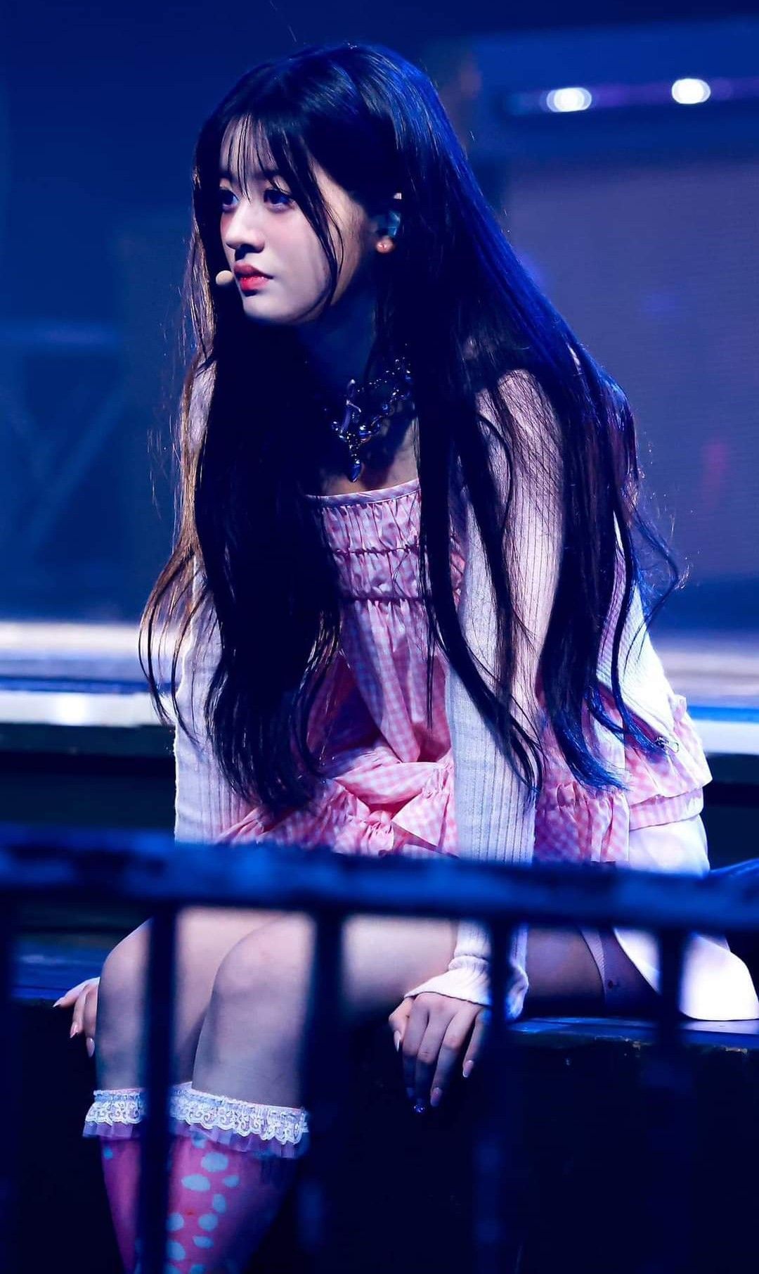 1080x1811 Minju Wallpaper Free Download. High Quality Idol Photo Collection