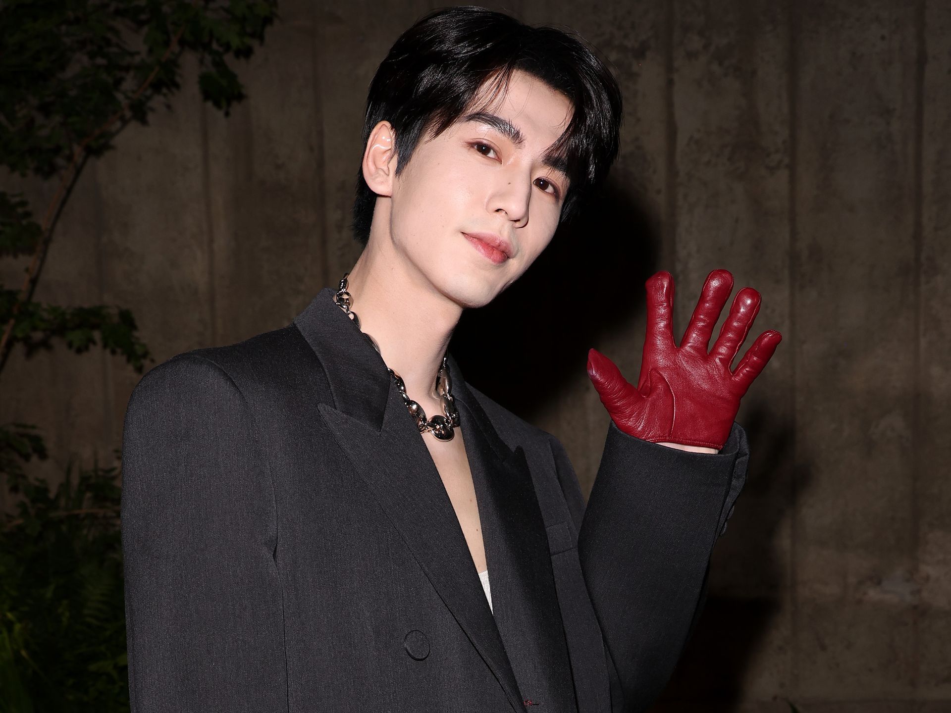1920x1440 Zhang Linghe is Gucci's latest muse and his style is next level cool. HELLO!