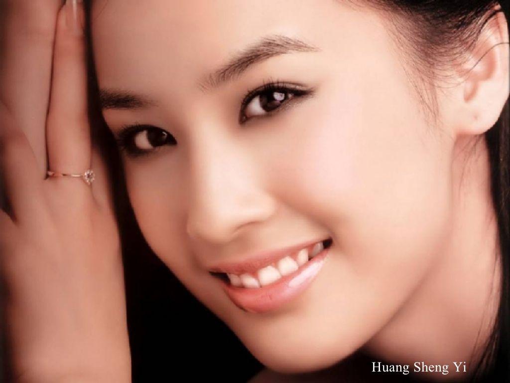 1024x768 Huang Sheng Yi