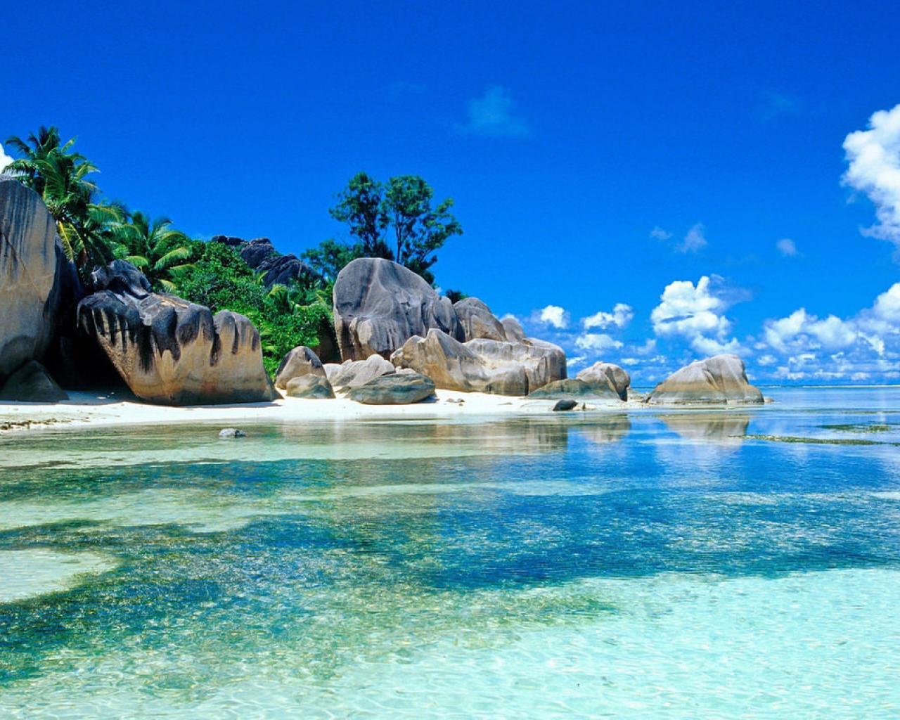 1280x1024 Beautiful Tropical Beach