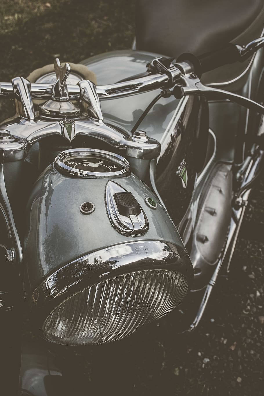 910x1365 HD wallpaper: grey standard motorcycle, mode of transportation, land vehicle