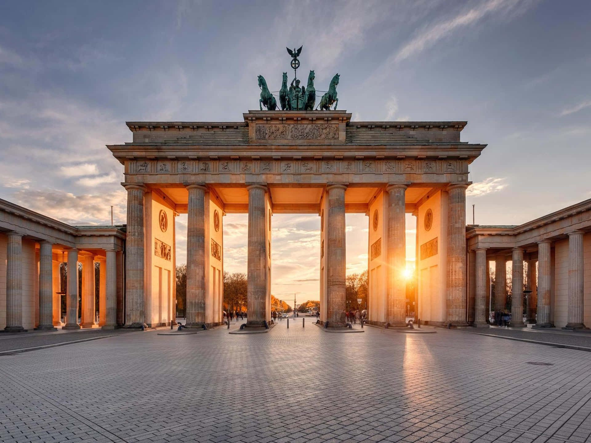 1920x1440 Brandenburg Gate Wallpaper