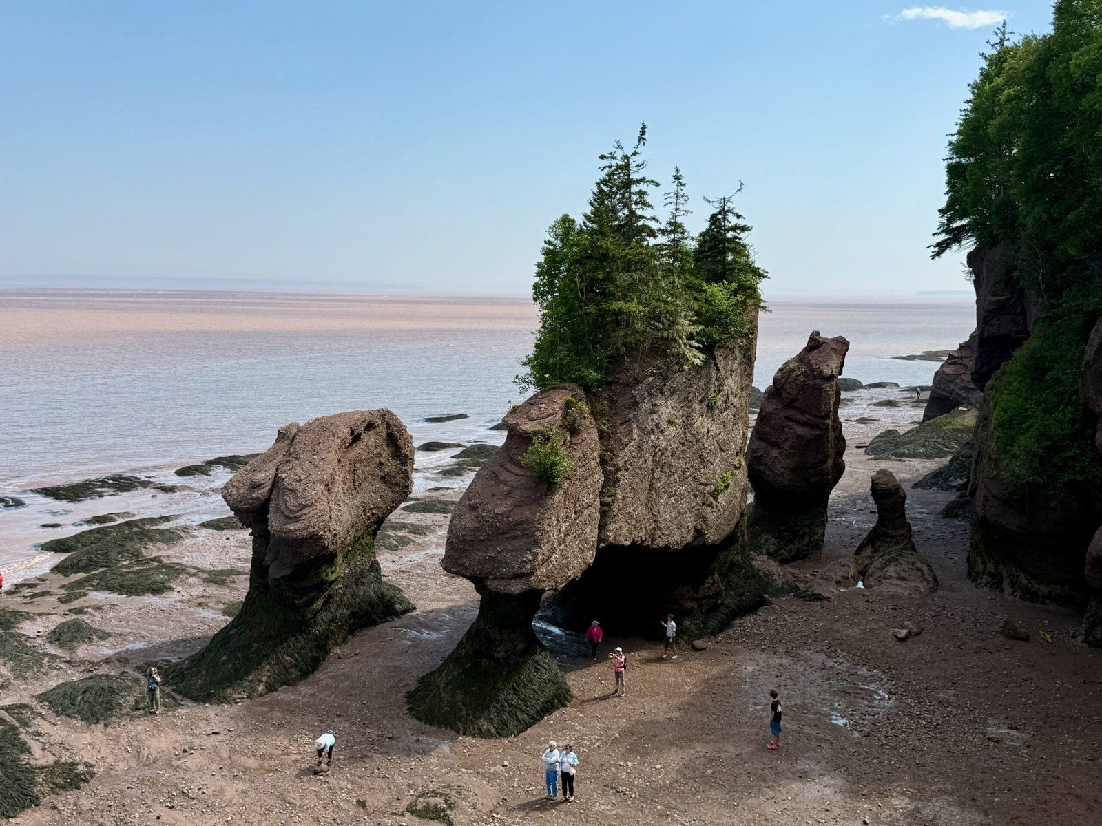 1600x1200 Why the Bay of Fundy Tides Are the World's Highest