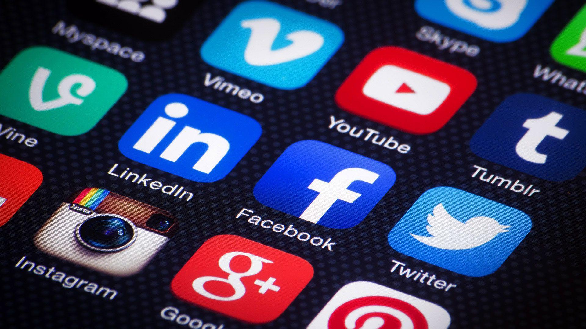 1920x1080 Social Media Wallpaper HD