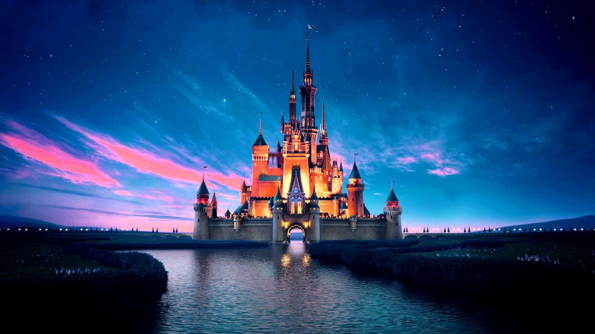 Disney Castle Wallpapers - Top Free Disney Castle Backgrounds -  WallpaperAccess