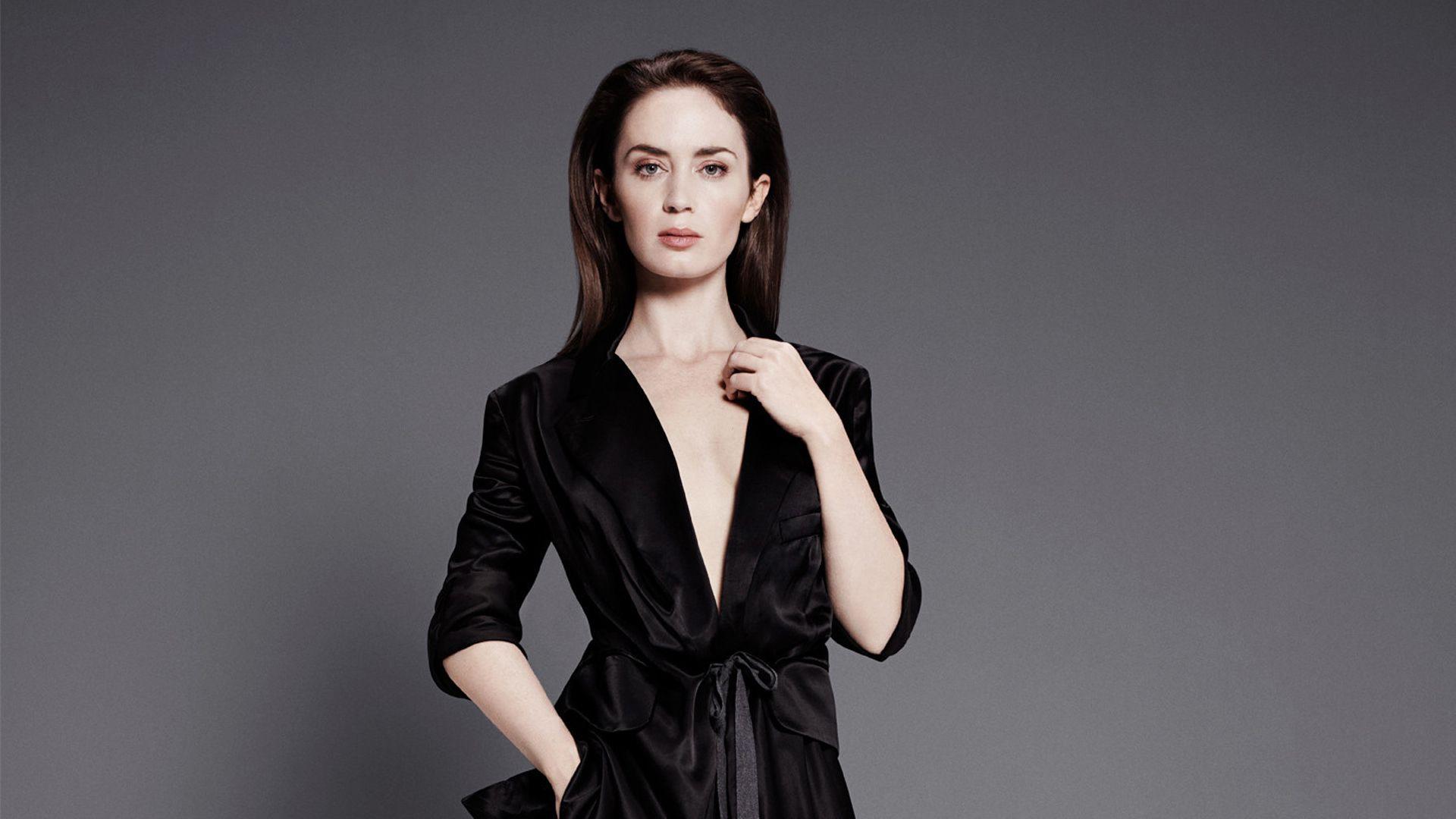 1920x1080 Emily Blunt Pics Free Wallpaper