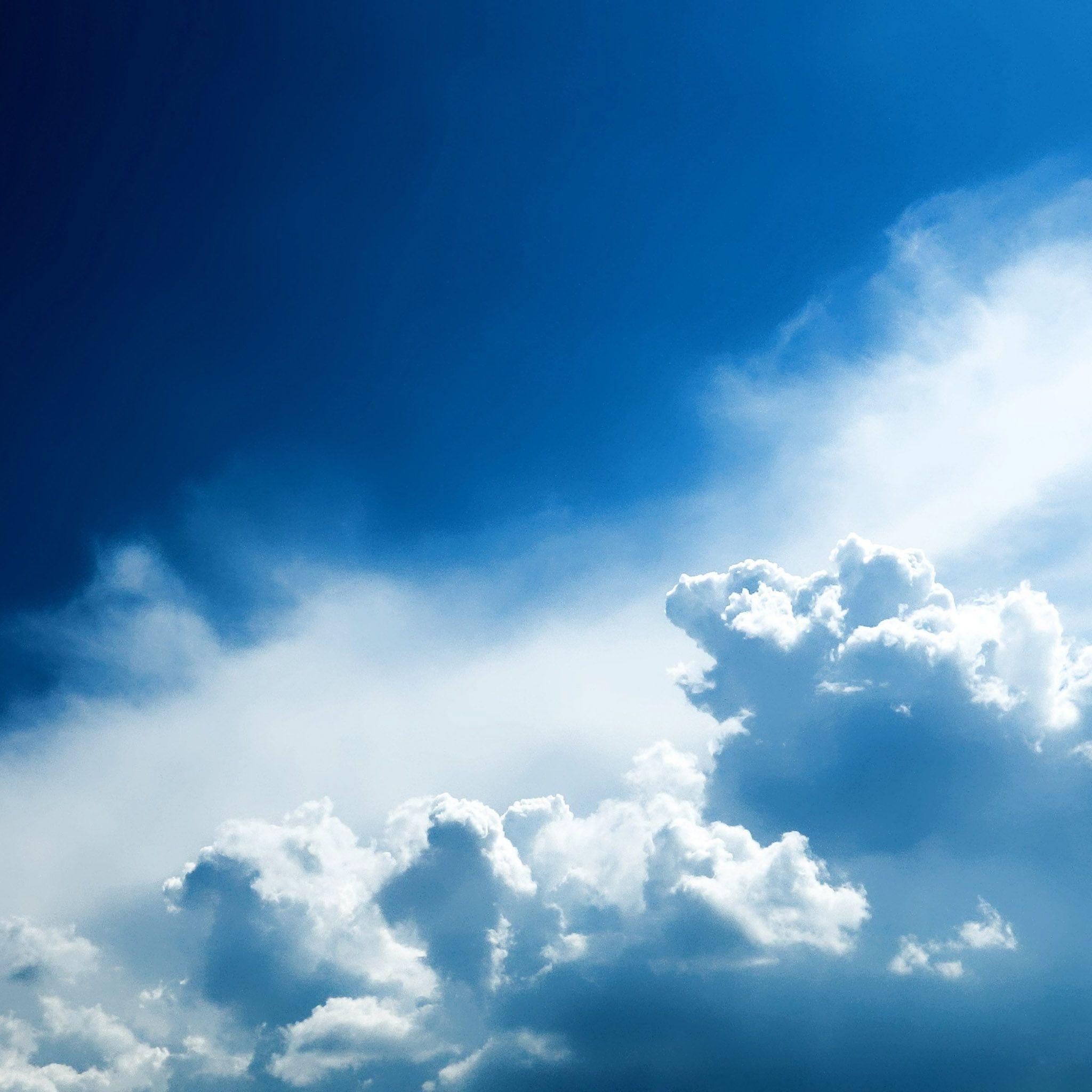 2048x2048 FREEIOS7. Blue Sky Dream HD IPhone IPad Wallpaper
