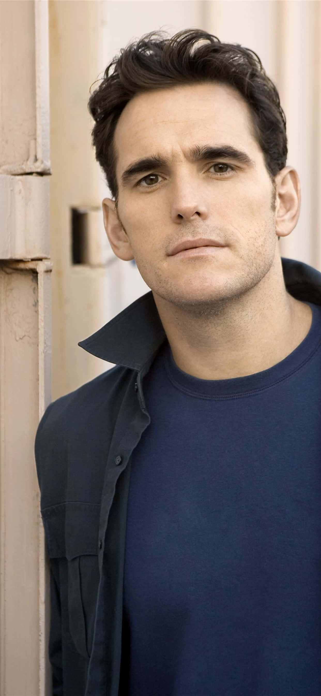 1242x2688 Download Matt Dillon on the Red Carpet Wallpaper