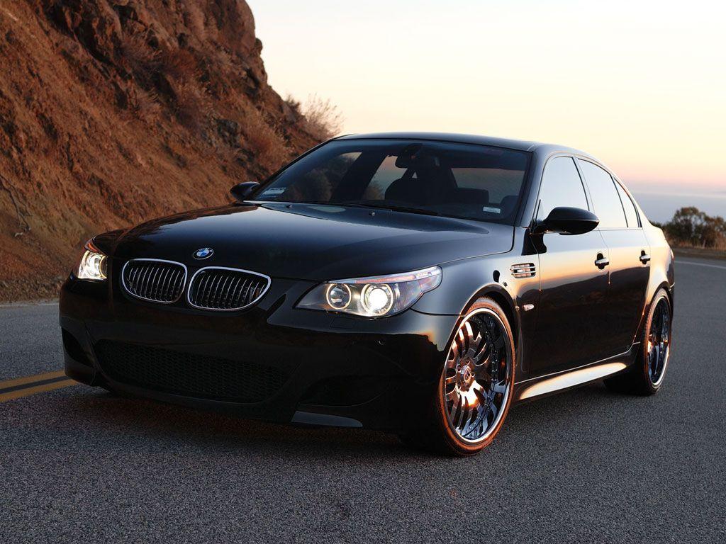 1024x768 Cars Wallpaper: Black bmw car wallpaper