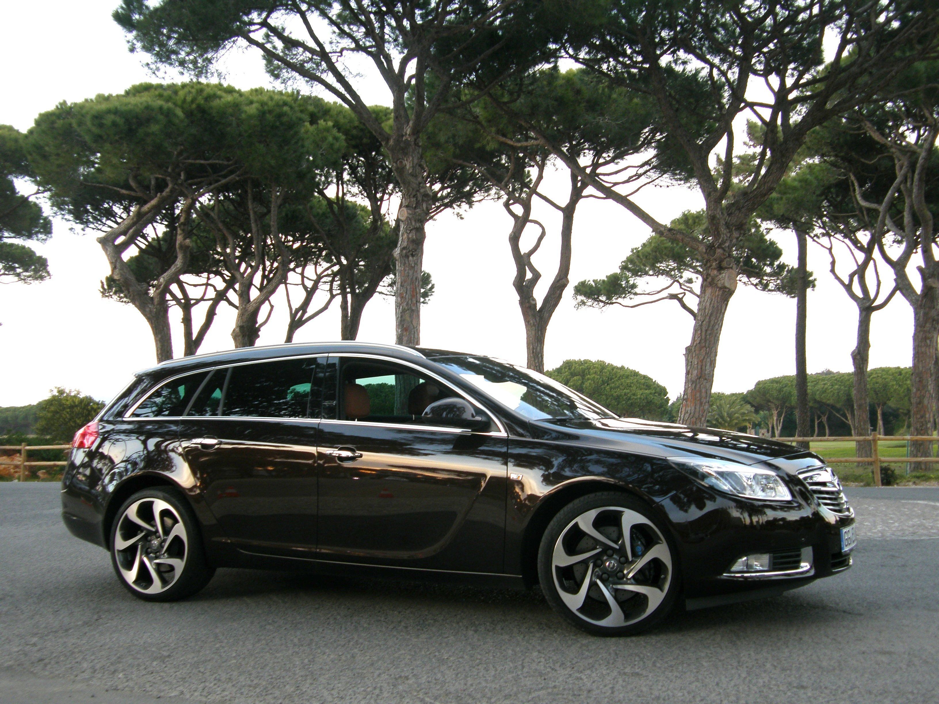 3264x2448 opel insignia sports tourer Wallpaper HD / Desktop and Mobile Background