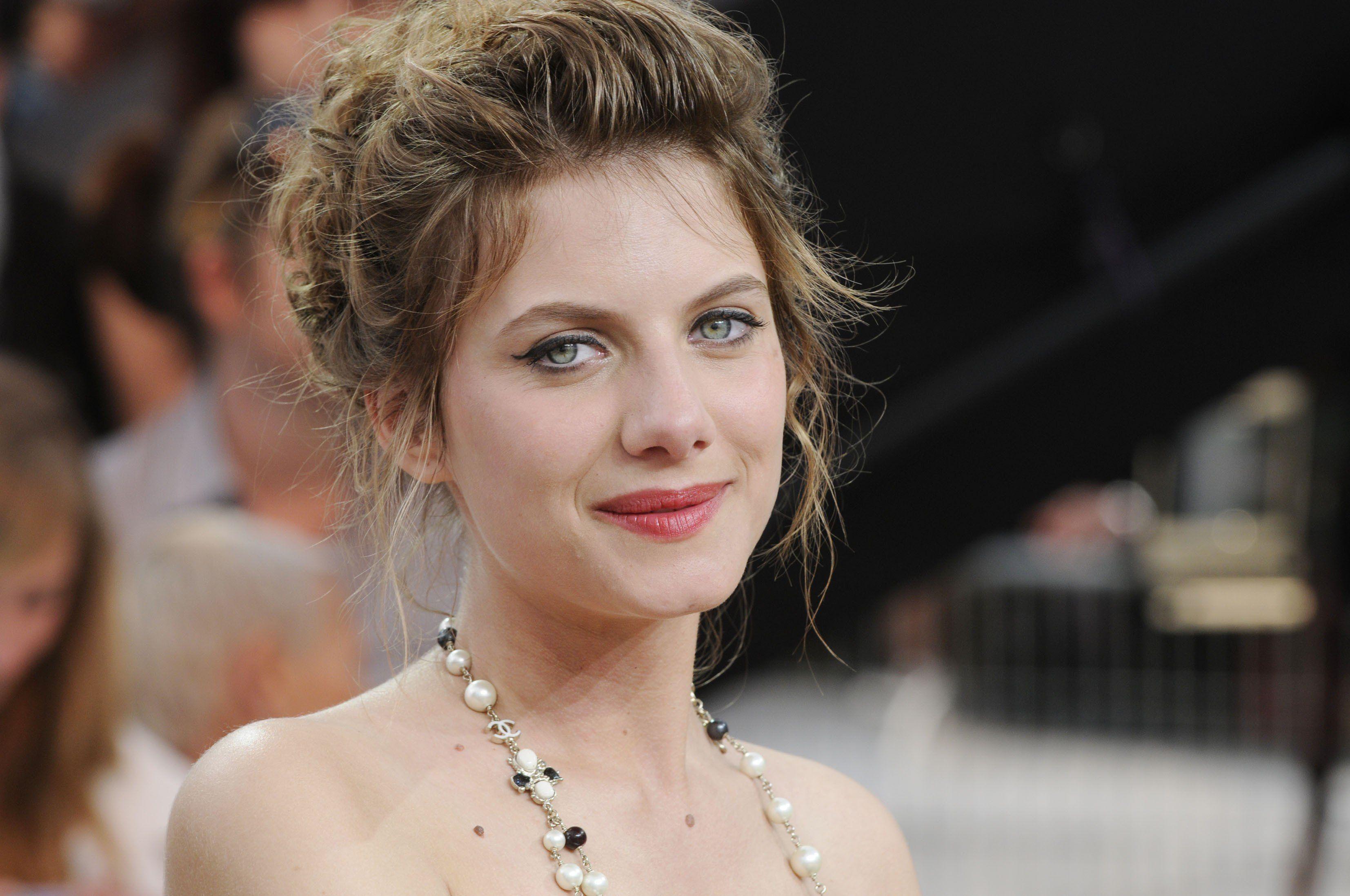 3307x2196 Mélanie Laurent, Women, French, Celebrity, Actress HD Wallpaper