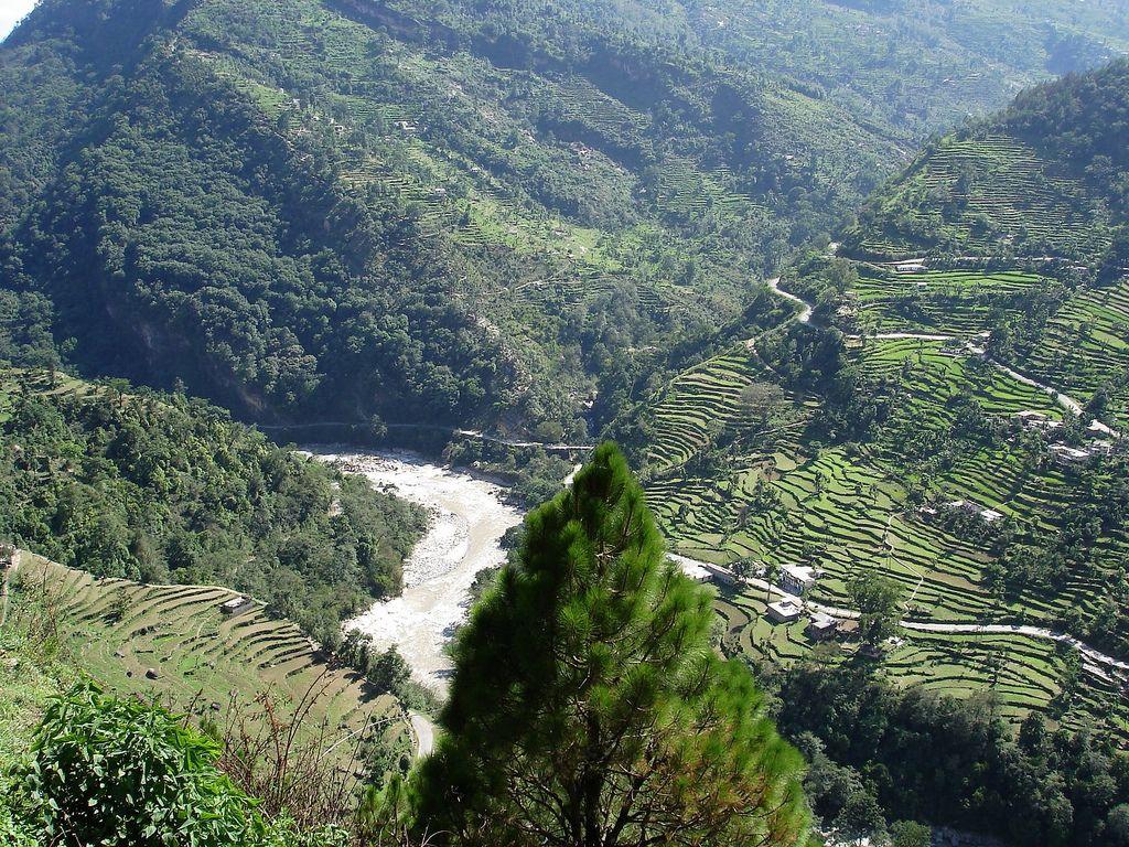 1024x768 Eco Tourism: Uttarakhand