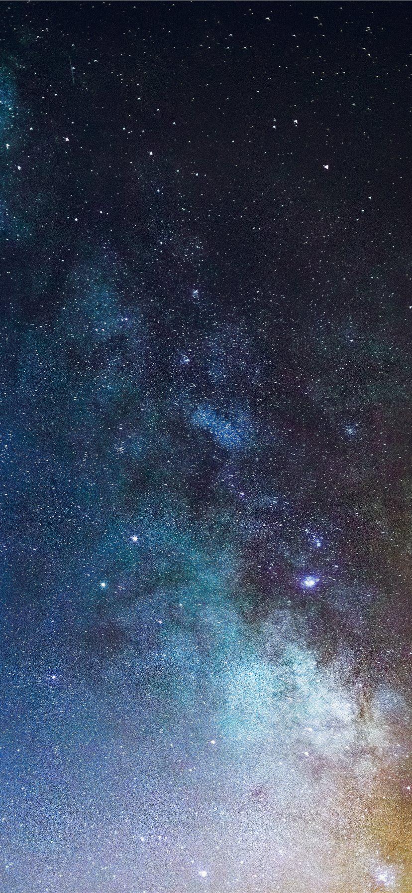 828x1792 Milky Way over Quelfes Portugal iPhone Wallpaper Free Download