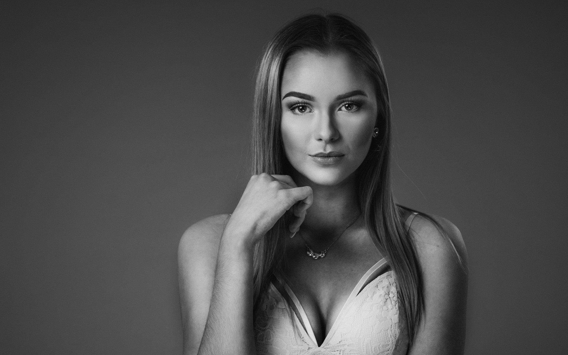 1920x1200 Download wallpaper felicia gross, model, portrait, beautiful girl