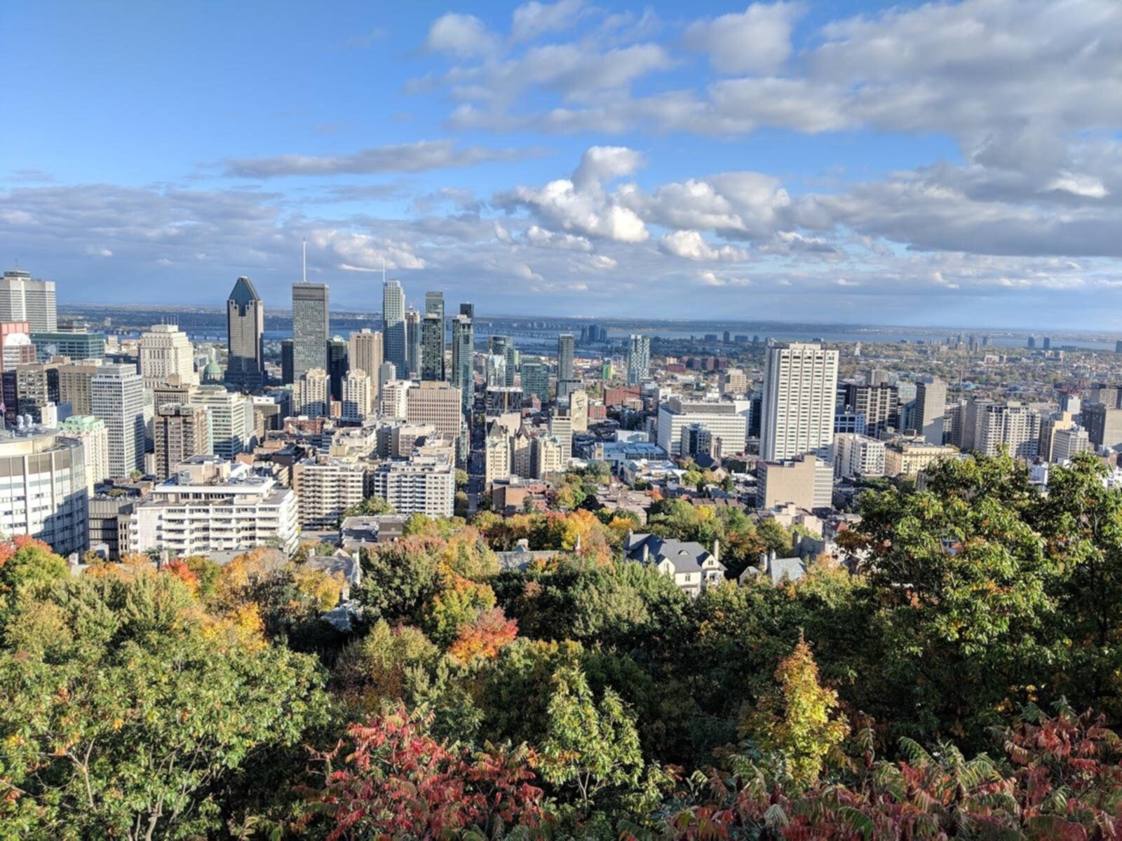 1600x1200 Hiking Mont Royal. Map, Info & Tips