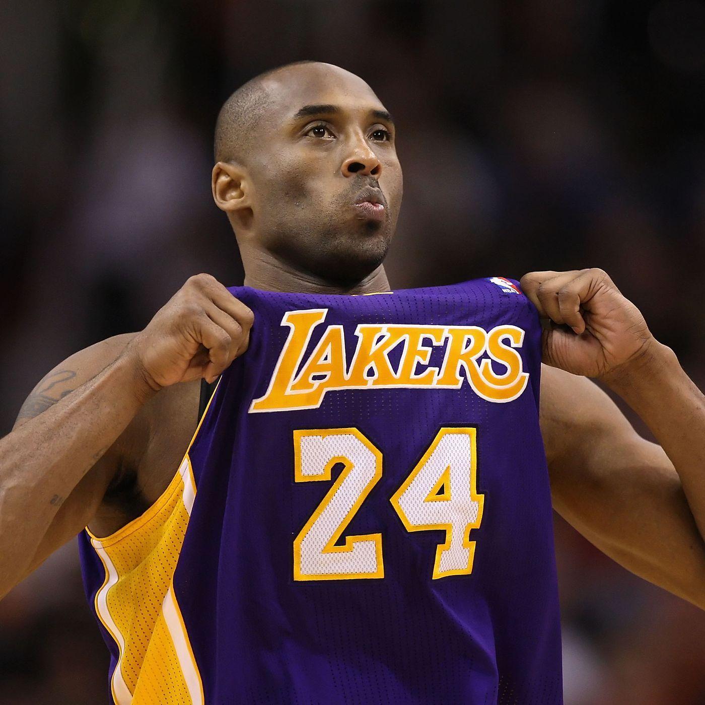 1400x1400 Michael Jordan, Diddy, Shaq, Dwyane Wade and more react to