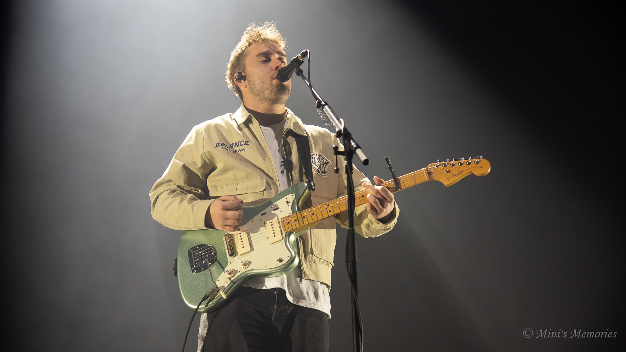 2048x1152 Photo Gallery: Sam Fender And Young Jesus At Toronto's Coca Cola Coliseum On October 2025 Eric Alper
