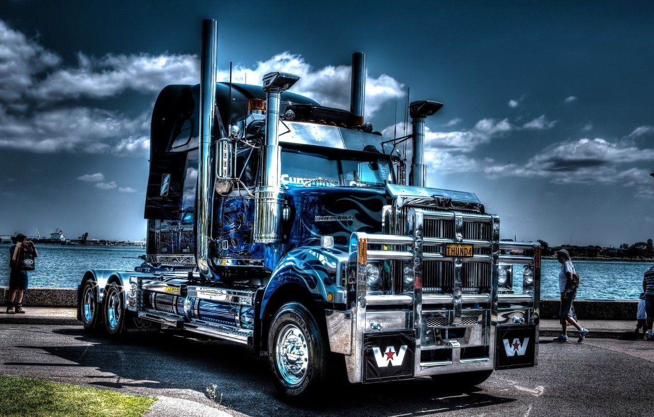 1332x850 Western Star Trucks Wallpaper