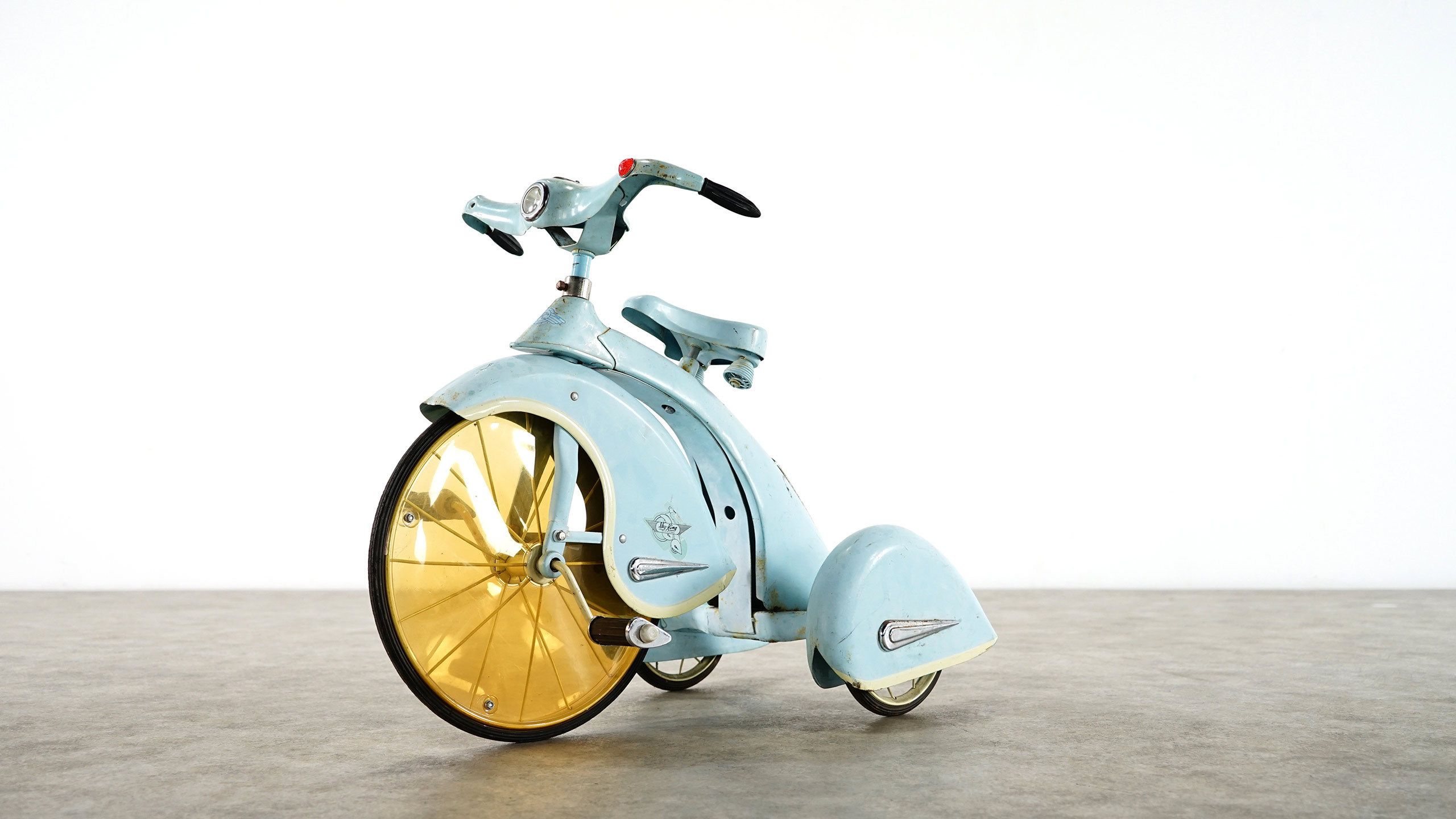 2560x1440 Streamline Tricycle Kid's Bike