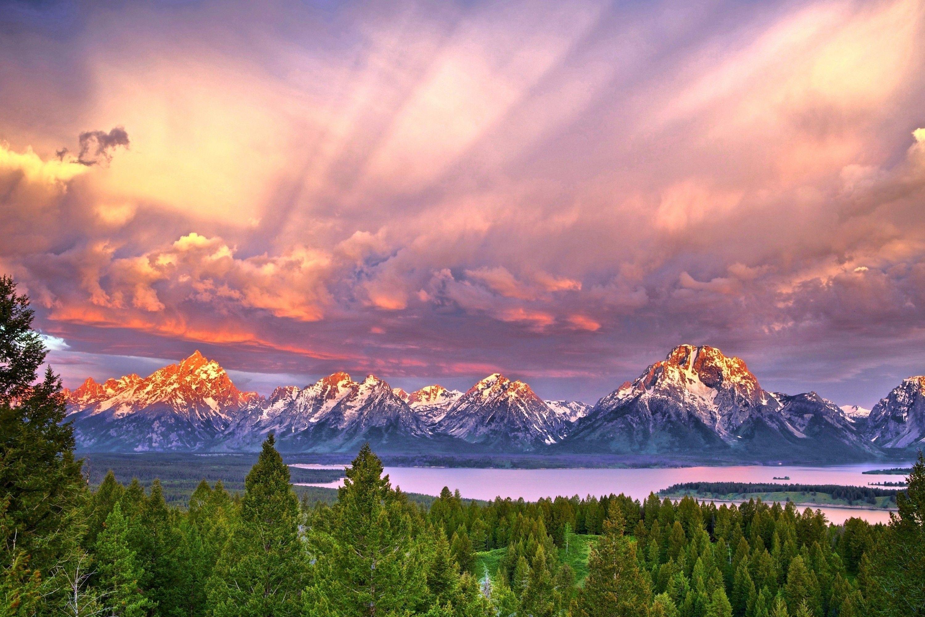 3000x2000 Mountains With Lake And Sunset Wallpaper