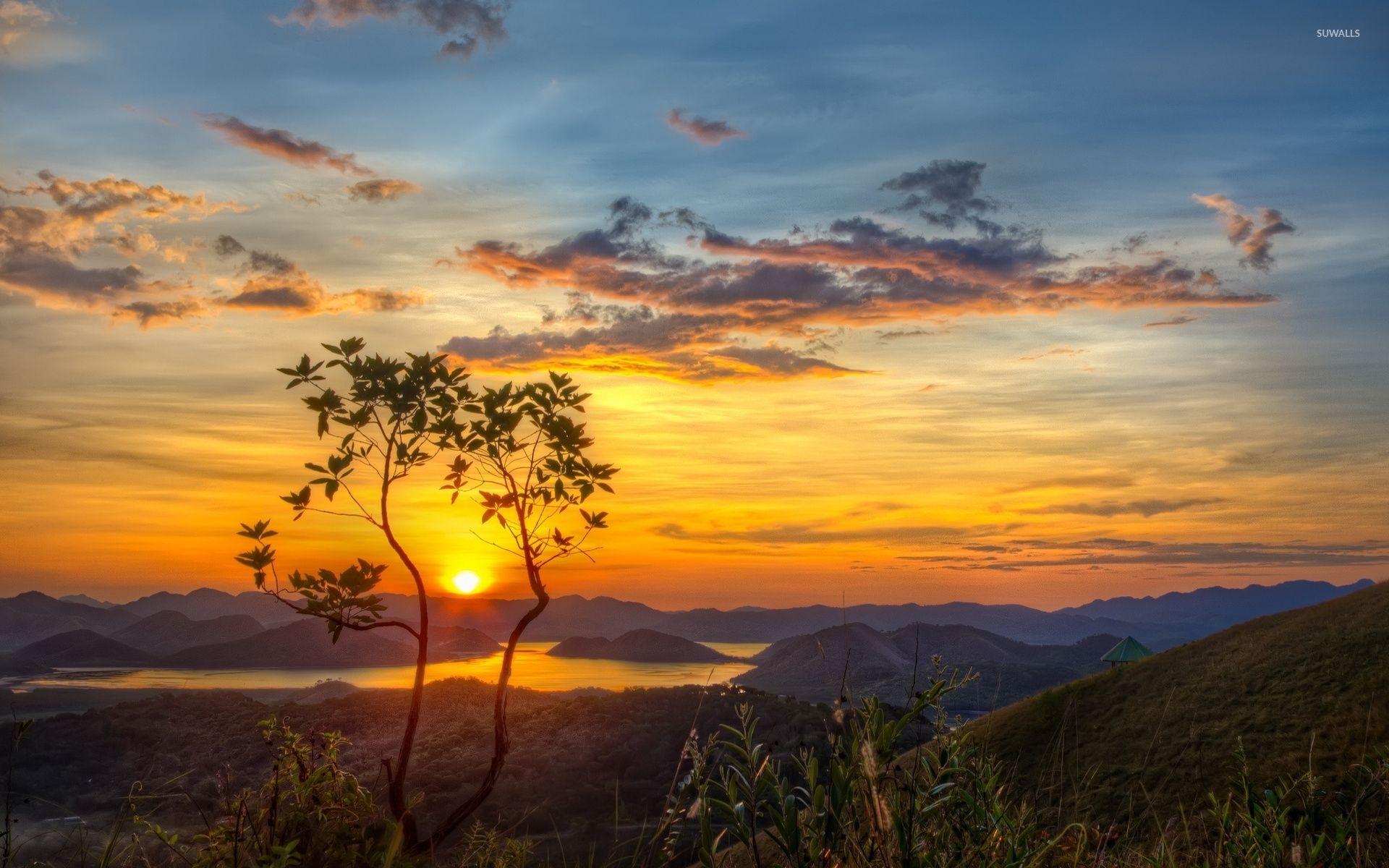 1920x1200 Sunset over the mountain lakes wallpaper wallpaper