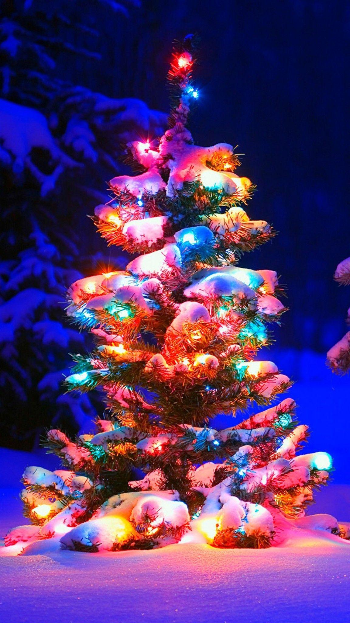 1152x2048 Christmas Tree Wallpaper