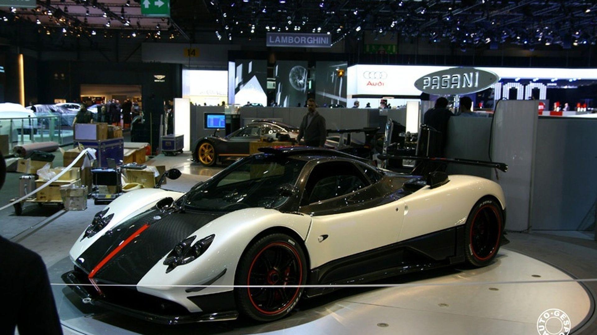 1920x1080 Pagani Zonda F Cinque Spotted all Alone in Geneva Show Hall