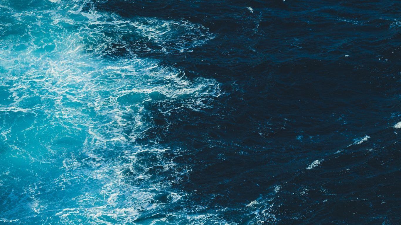 1366x768 Ocean Aesthetic Background