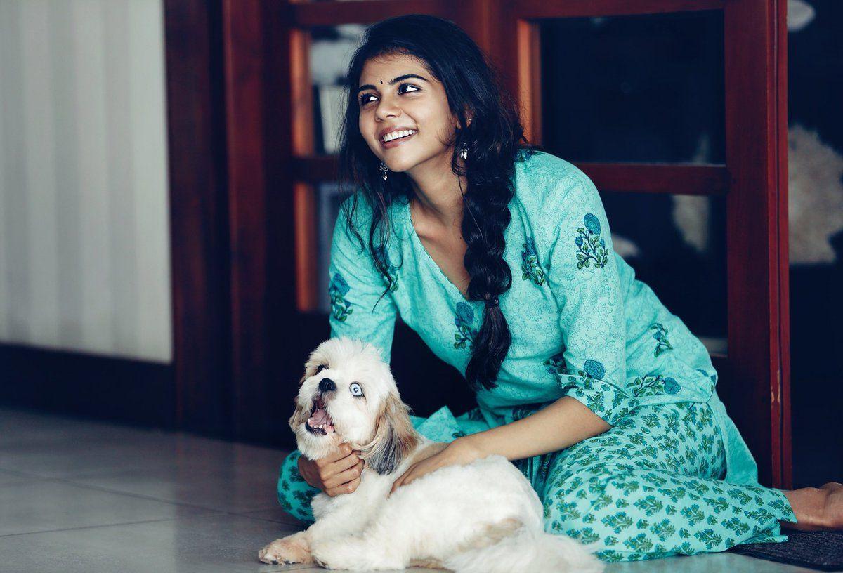 1200x816 Kalyani Priyadarshan dog hasn't been paying much