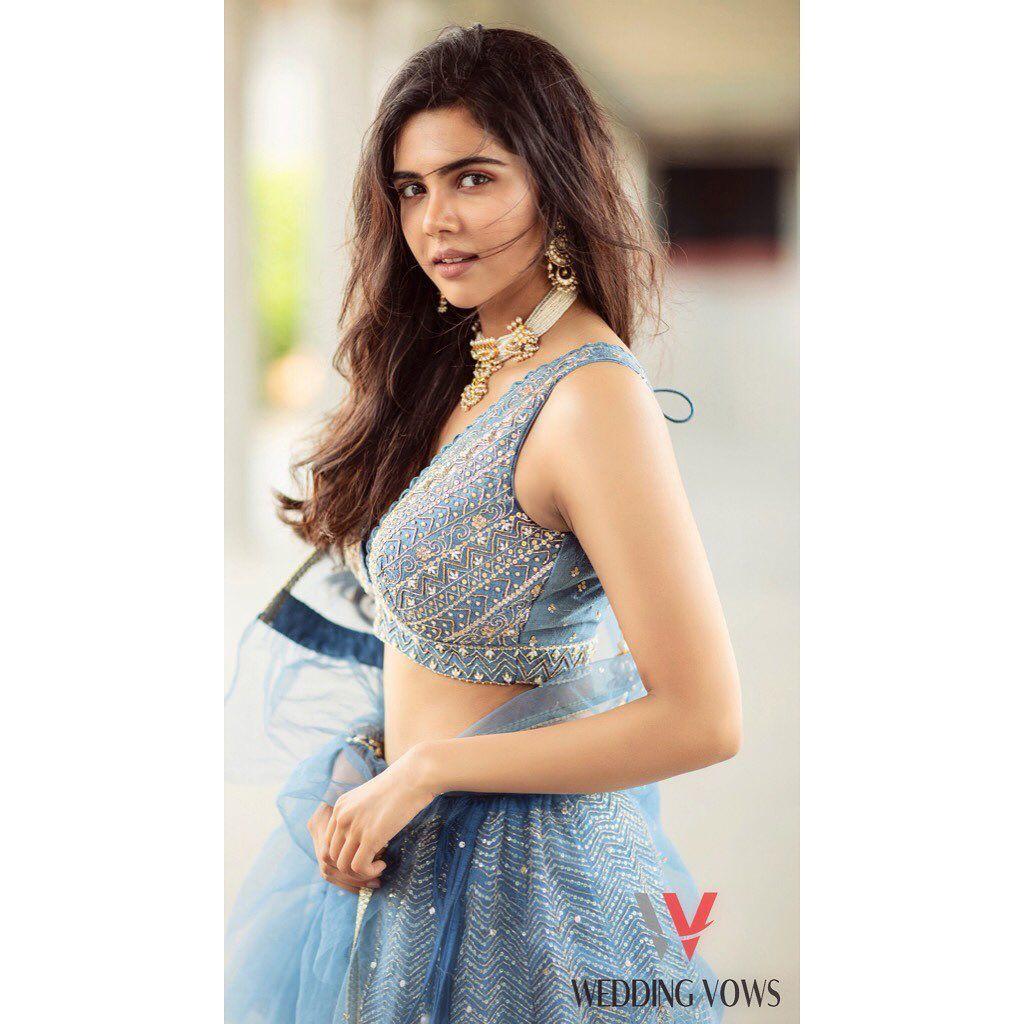 1024x1024 Kalyani Priyadarshan New Latest HD Photo. Akhil Akkineni Hello