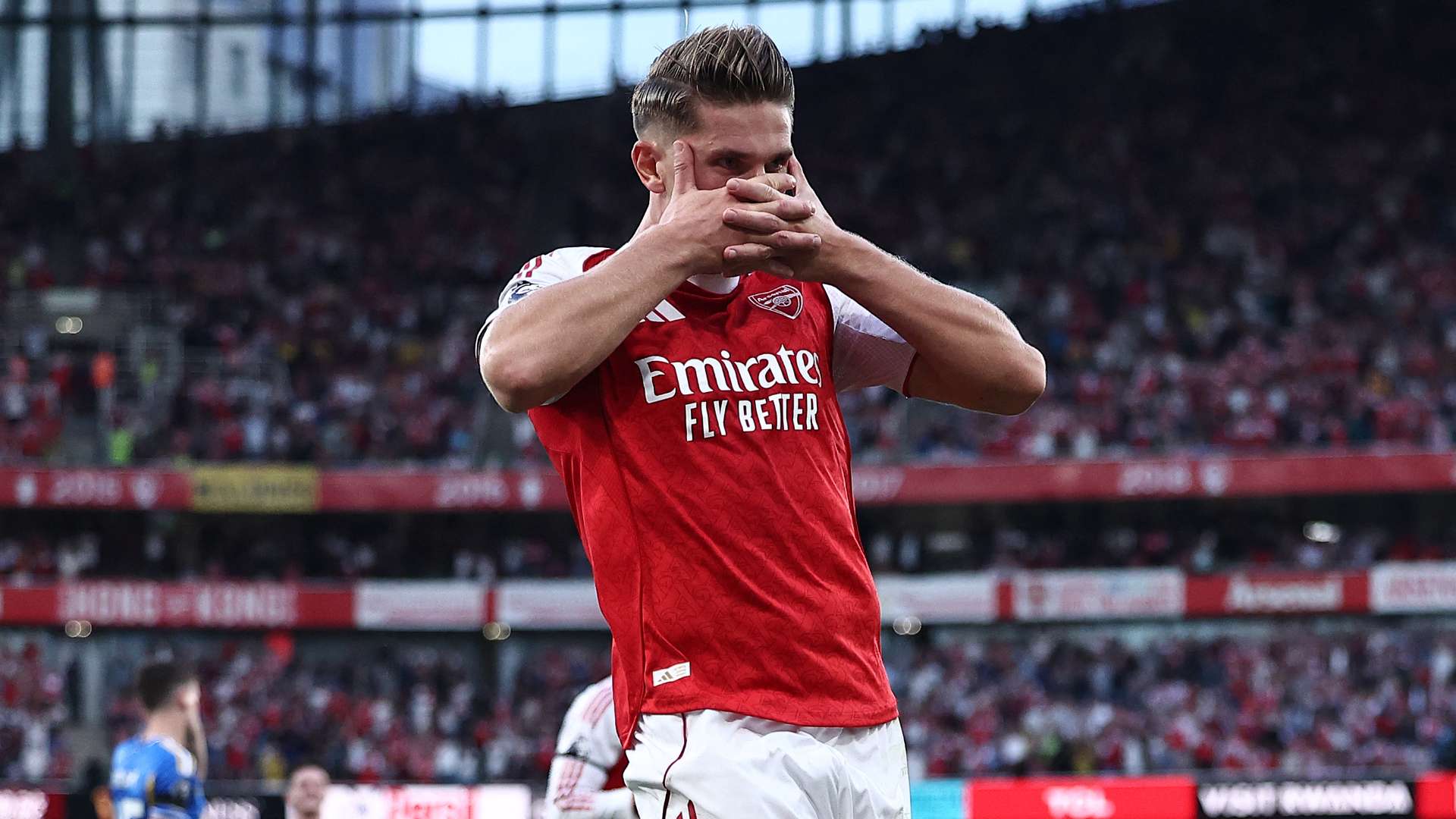 1920x1080 Cameroonian sprinter rebrands Arsenal star Viktor Gyokeres' trademark celebration to 'pirate mask' as track runner explains new meaning behind gesture. Goal.com US