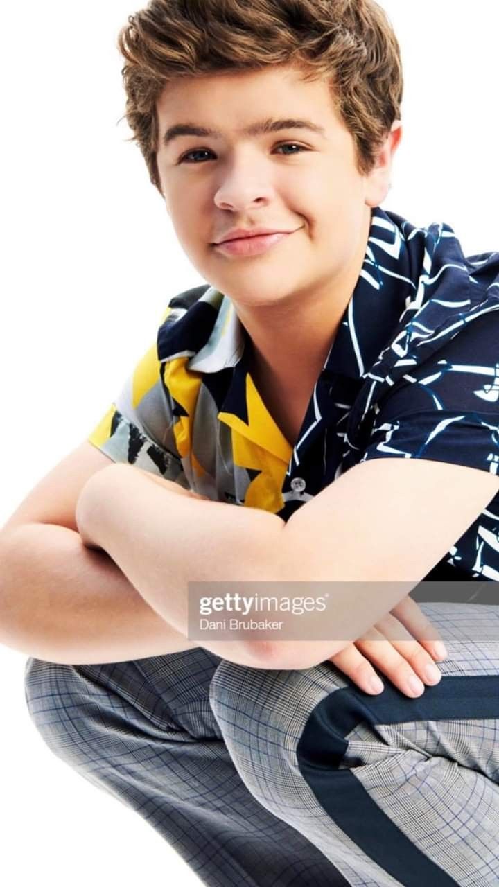 720x1280 STRANGER THINGS. Stranger things gaten matarazzo, Cast stranger things, Stranger things dustin