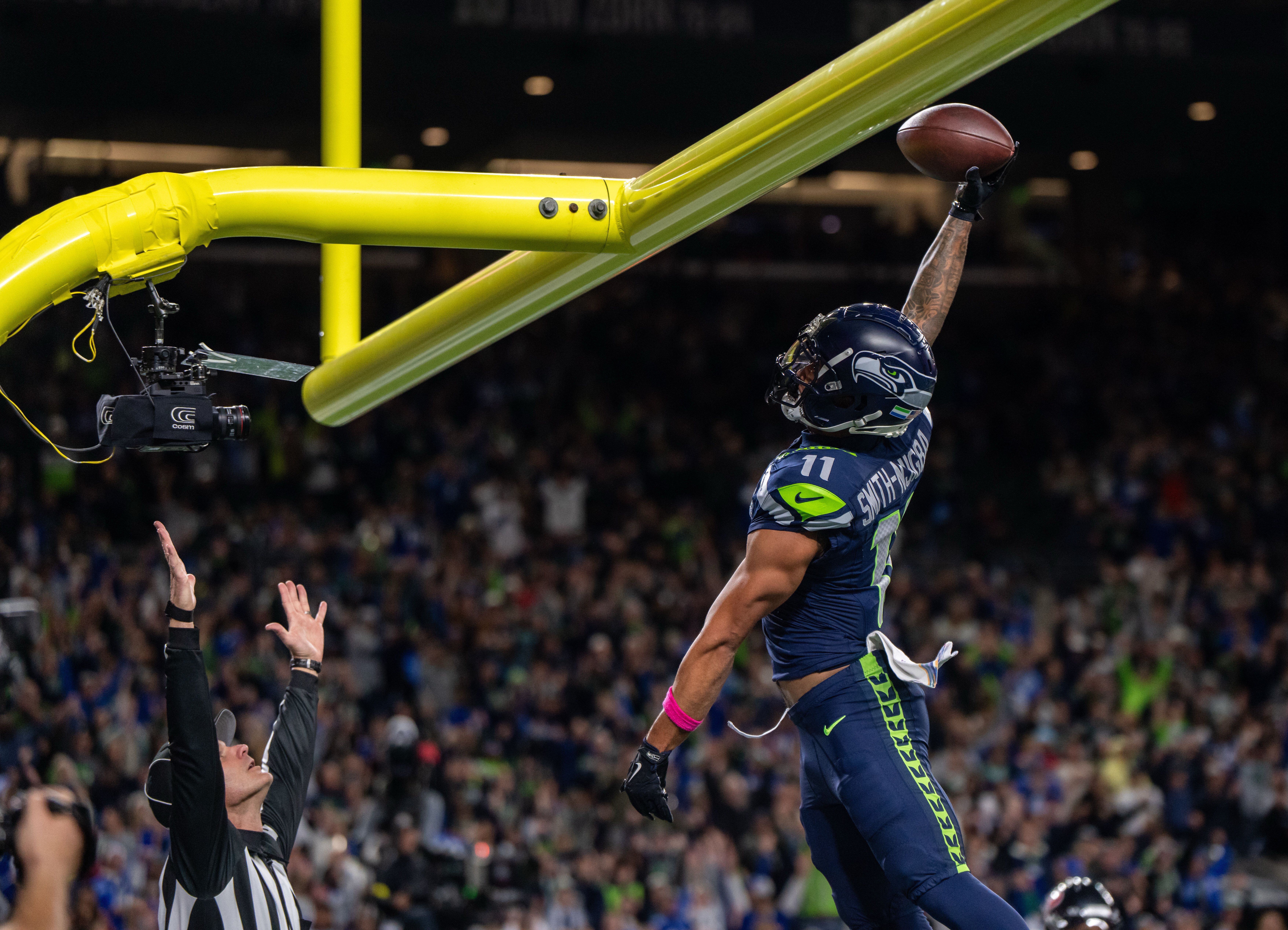 7023x5072 Jaxon Smith Njigba, Seahawks' Defense Show Out Again In Monday Night Win Over Texans