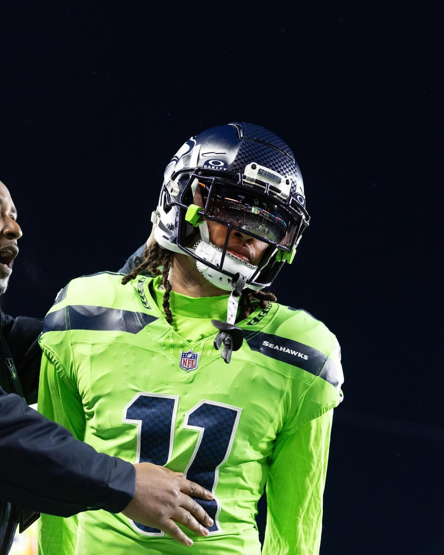 1440x1800 Discover 9 football and nfl photo ideas on this Pinterest board. football picture, seahawks football, nfl football picture and more