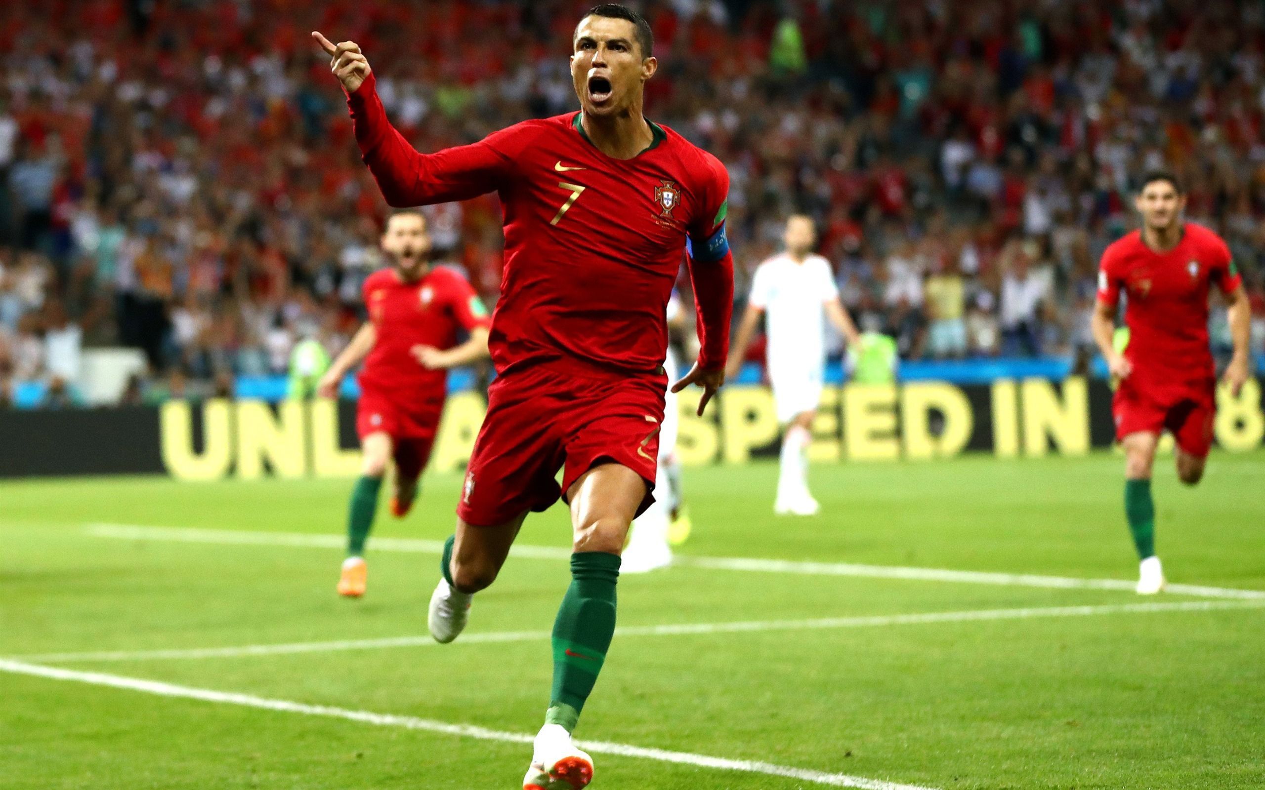 2560x1600 FIFA World Cup 2018 Portugal Cristiano Ronaldo