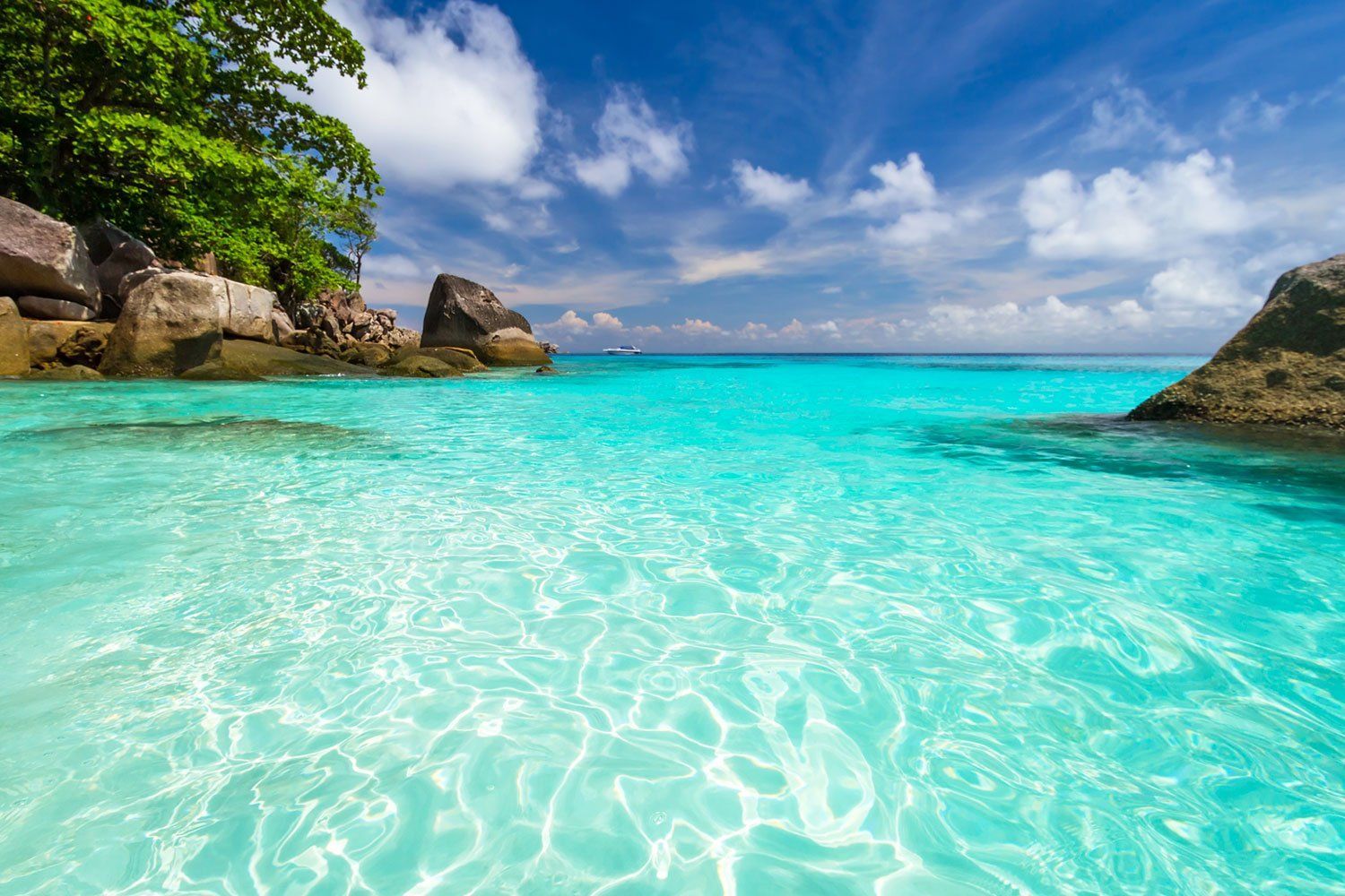 1500x1000 Turquoise Waters