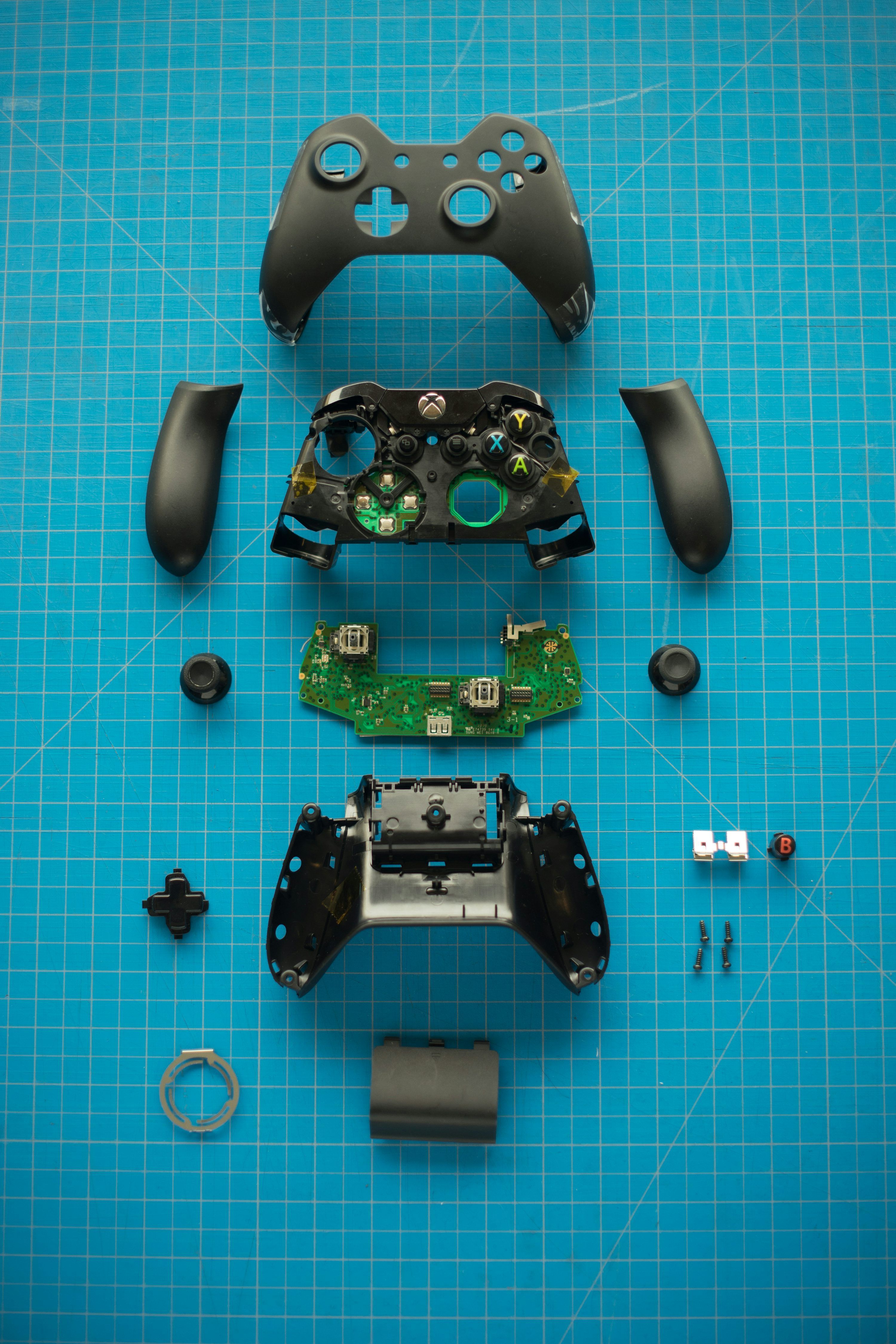 3000x4499 Exploded View Picture. Download Free Image